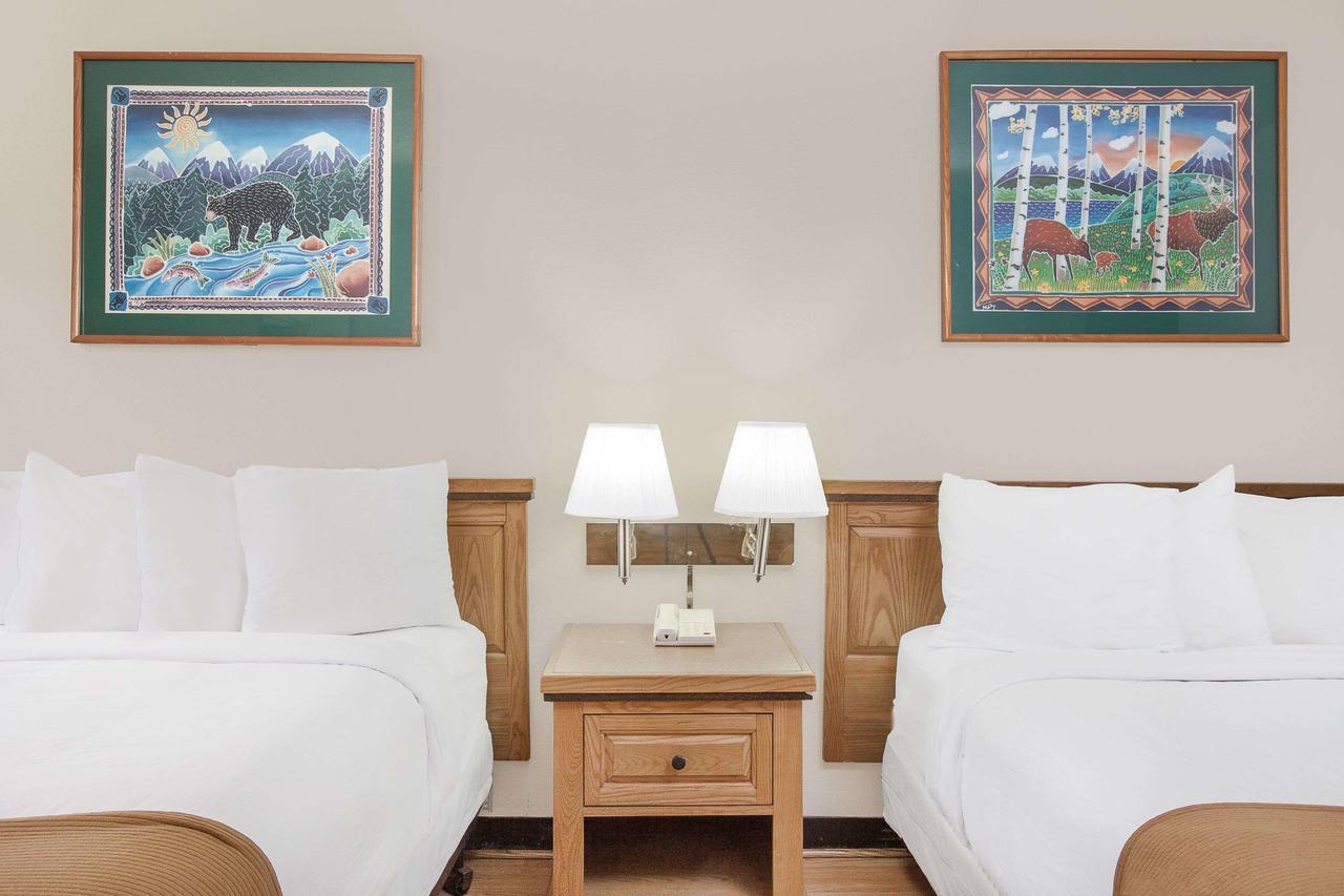 Knights Inn Crockett Экстерьер фото